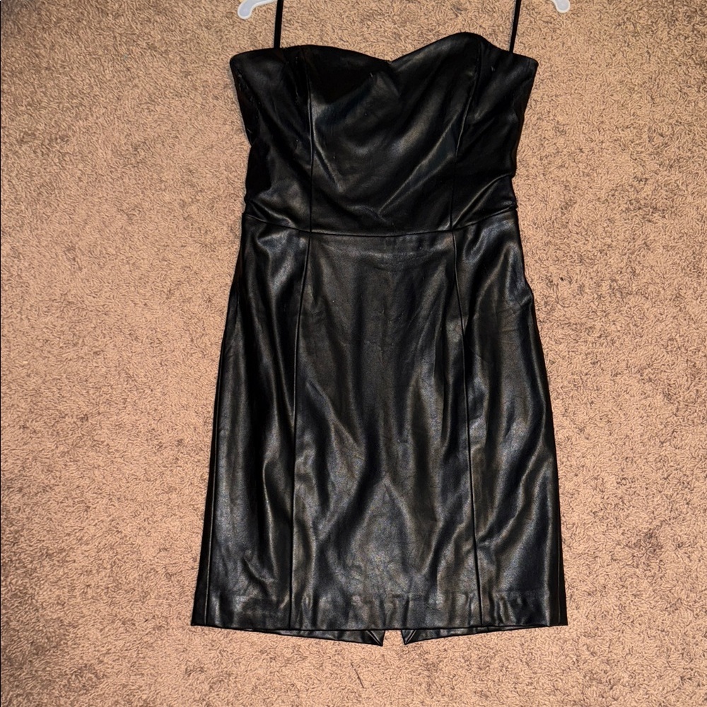 Elegant Black Strapless leather Dress